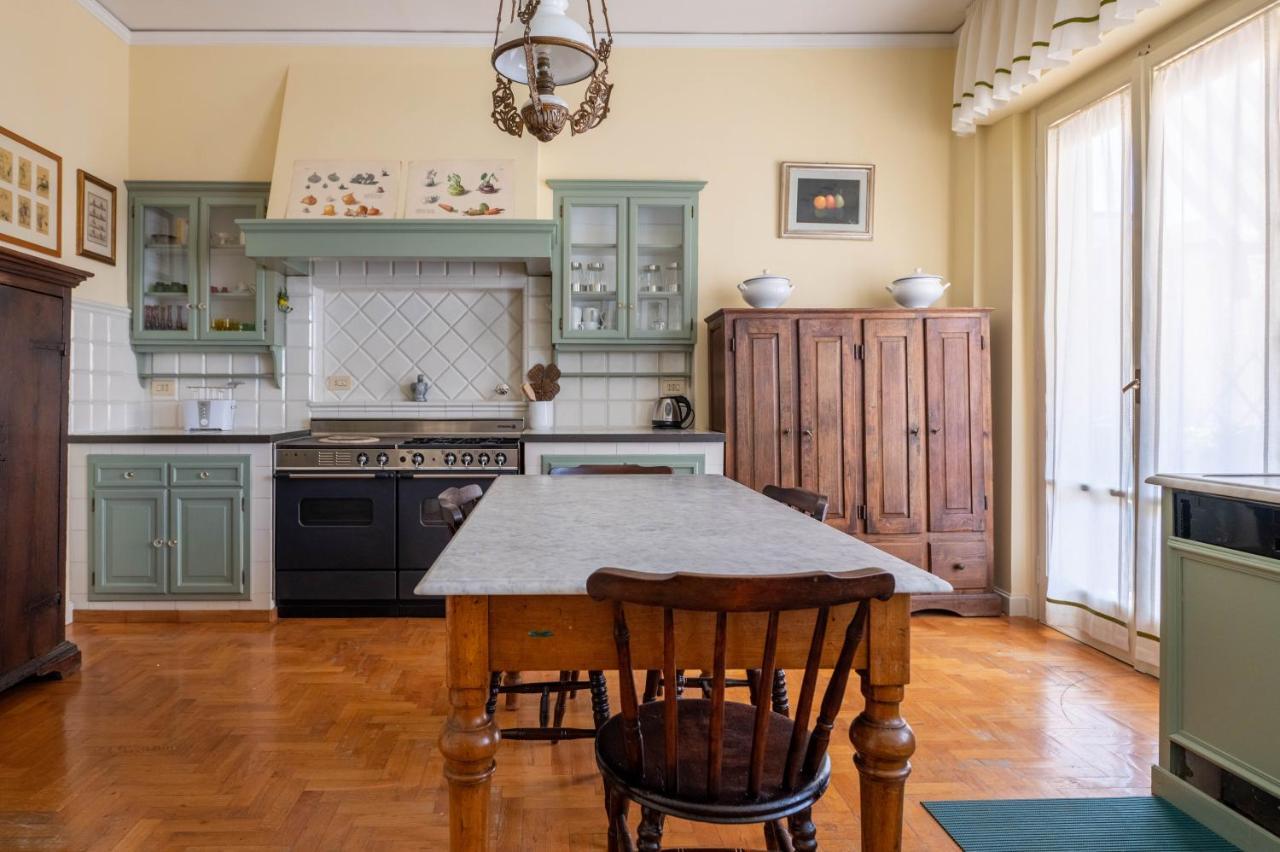 Terrace At 10 Mins From The Duomo - Homeunity Флоренция Екстериор снимка