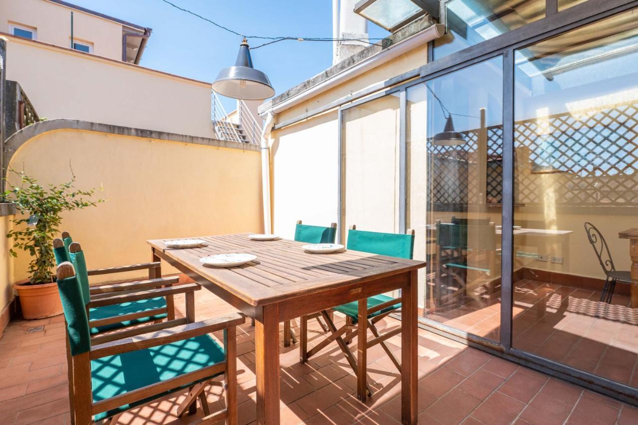 Terrace At 10 Mins From The Duomo - Homeunity Флоренция Екстериор снимка