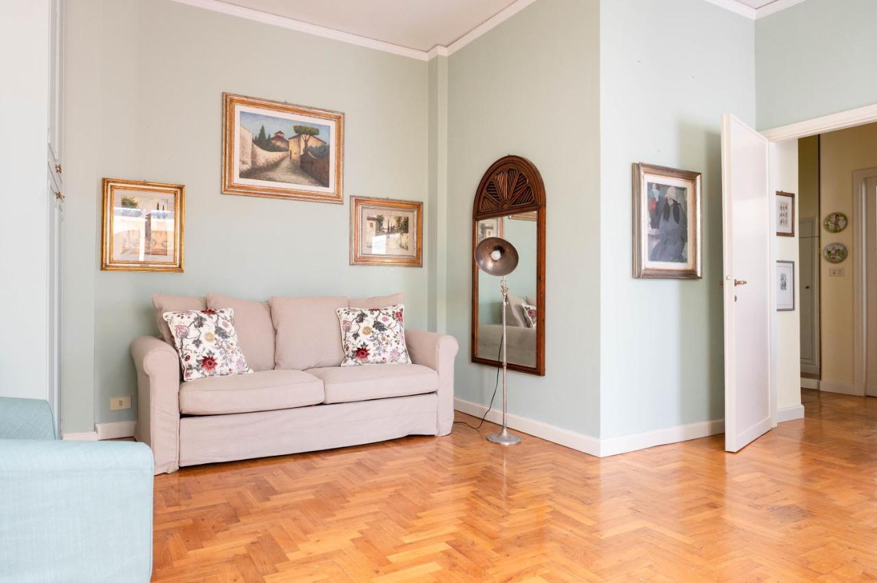 Terrace At 10 Mins From The Duomo - Homeunity Флоренция Екстериор снимка